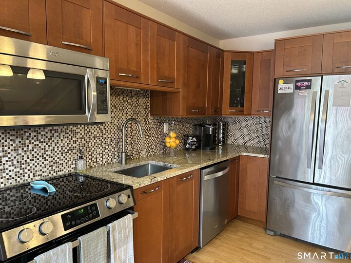 Property Photo:  136 Webster Court 136  CT 06111 