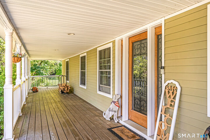 Property Photo:  1070 Norwich Road  CT 06374 