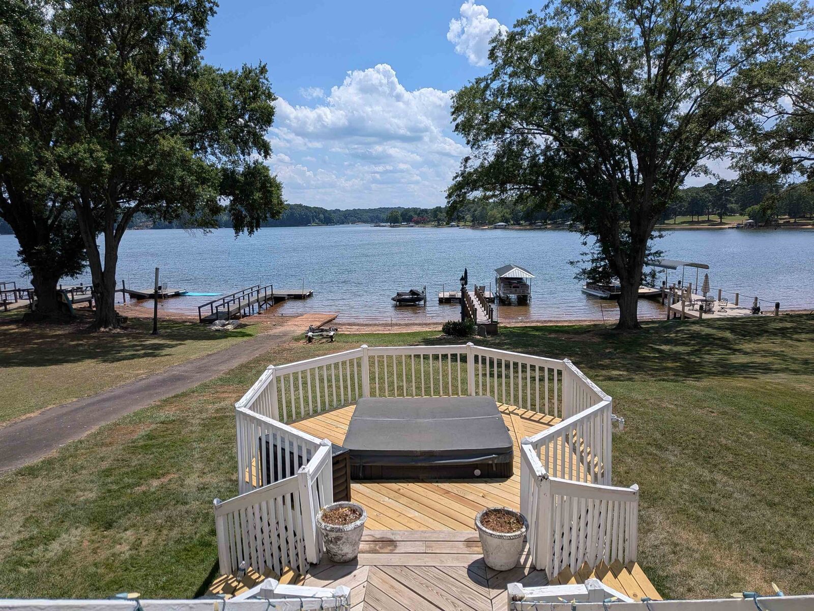 Property Photo:  311 Coggins Shore Road  SC 29349 