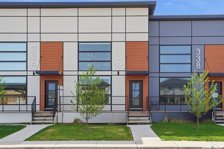 336 McFaull Crescent — photo 1