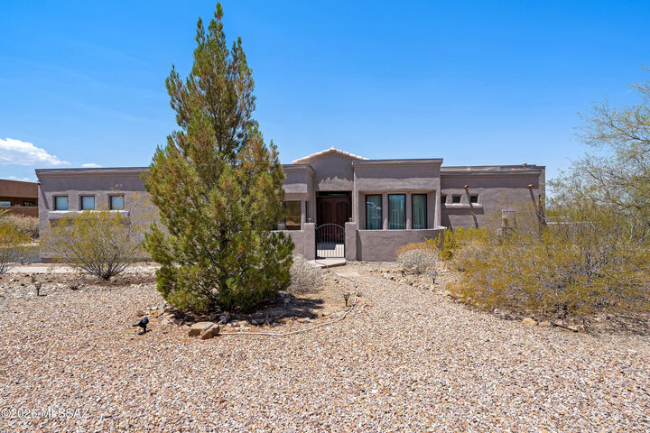 Property Photo: 16756 S Palo Verde View Place AZ 85641