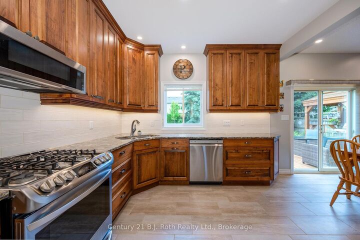 Property Photo: 58 Meredith Drive ON N0M 2A0