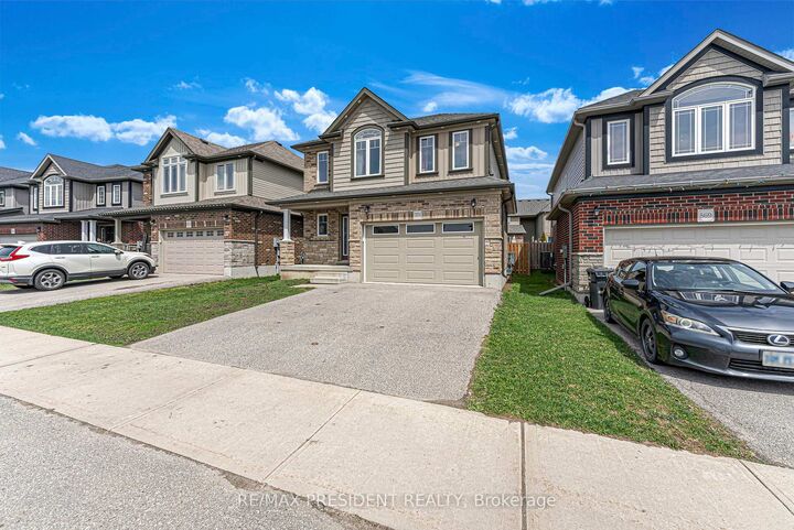Property Photo:  573 Forman Avenue  ON N5A 0B3 