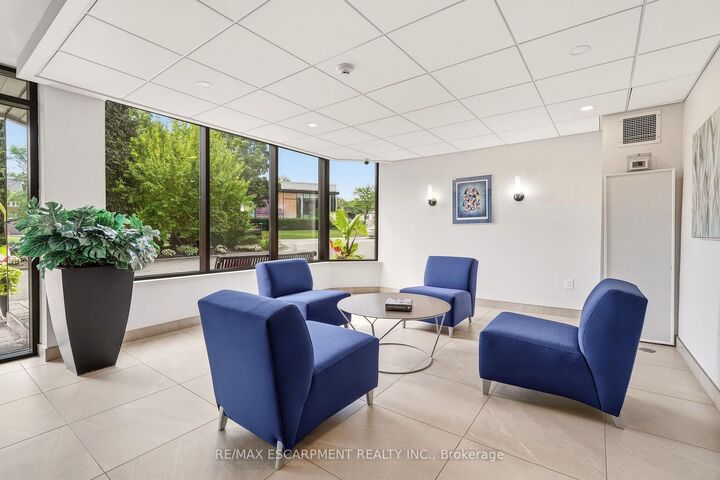 Property Photo: 2121 Lakeshore Road 507 ON L7R 1C9