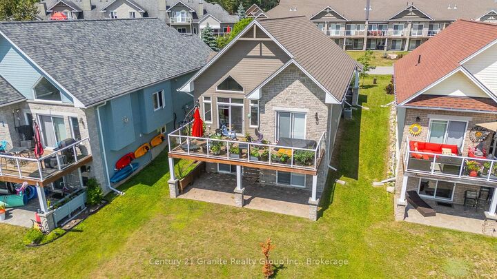 17 Webb Circle — photo 1