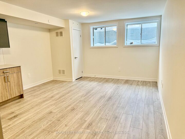 Property Photo:  2 Green Gardens Boulevard Basement  ON M6A 0E7 