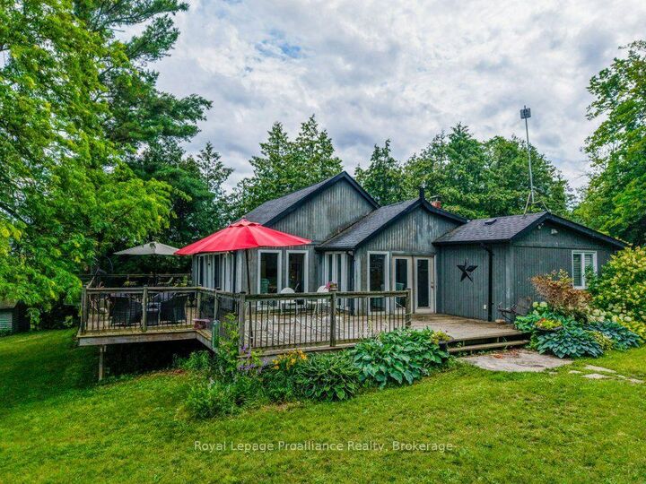 Property Photo: 8477 Shearer Point Road ON K0K 2X0
