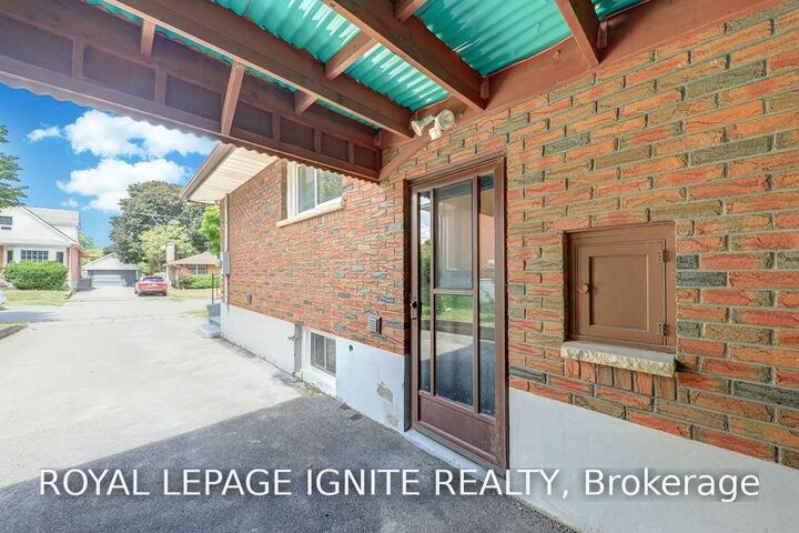 Property Photo: 501 Dunkirk Avenue Bsmt ON L1H 3G8