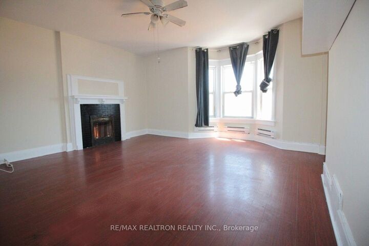 Property Photo: 788 Broadview Avenue # A ON M2K 4P7