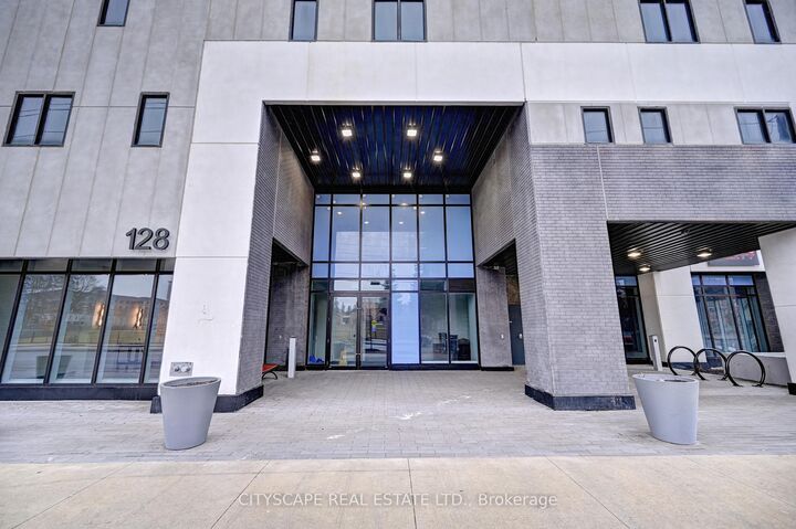 Property Photo:  128 King Street 1106  ON N2J 0E9 