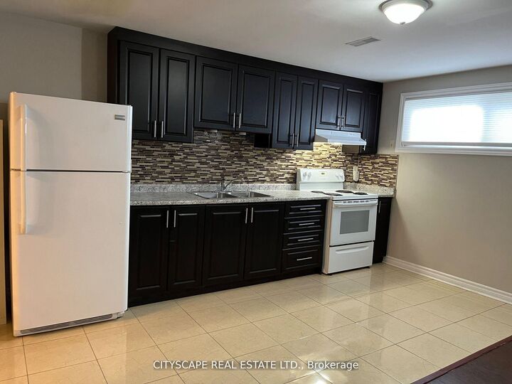 Property Photo: 2 Leslie Street Bsmt ON L6X 2J4