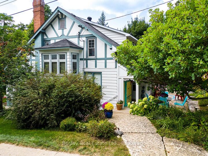 Property Photo: 103 Brook Street ON N0H 1J0