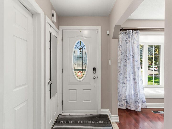 Property Photo:  40 Tansley Avenue  ON M1J 1P3 