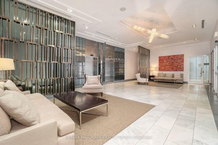 Property Photo: 300 Lisgar Street 1208 ON K2P 0E2