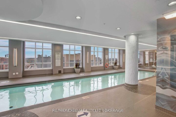 Property Photo:  9199 Yonge Street 608  SE  ON L4C 1H7 