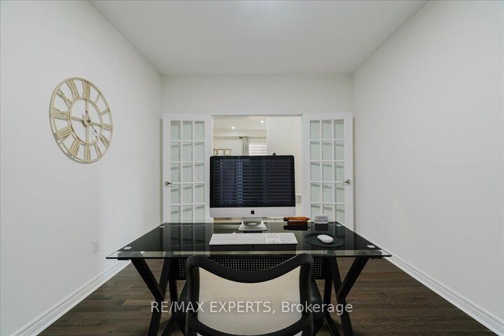 Property Photo:  43 Lewis Avenue  ON L3Z 0X2 