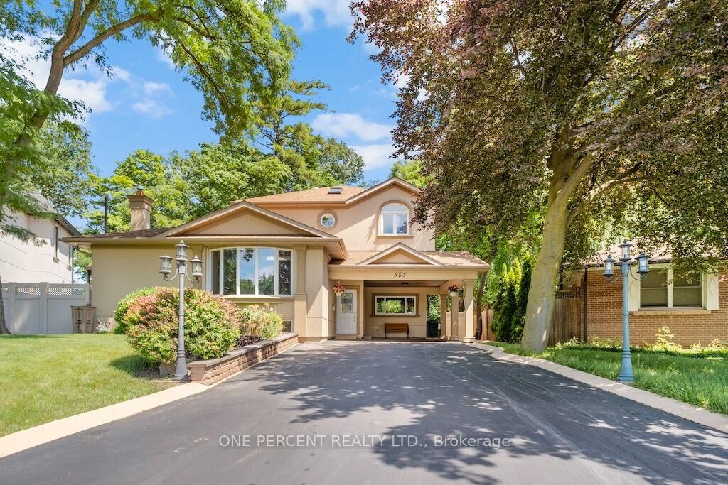 Property Photo:  583 Stephens Crescent  ON L6K 1Y2 