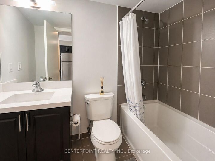Property Photo: 830 Lawrence Avenue W 2601 ON M6A 0B6