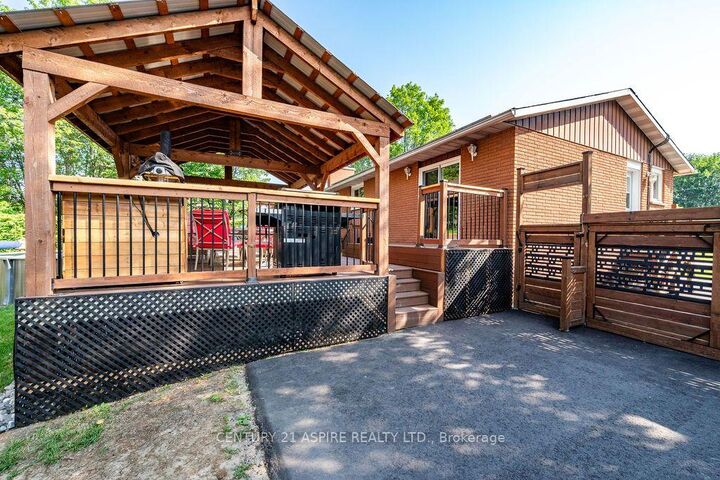 Property Photo:  23 Roy Street  ON K8H 3A5 