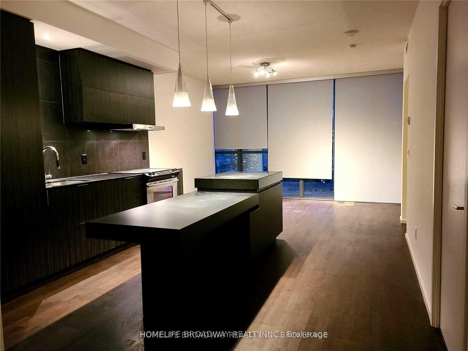 Property Photo:  101 Charles Street E 1602  ON M4Y 0A9 