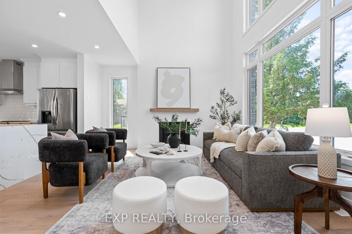 Property Photo: 495 Duvernay Drive ON K1E 2N7