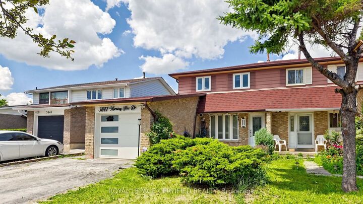 Property Photo: 3847 Morning Star Drive ON L4T 3K2