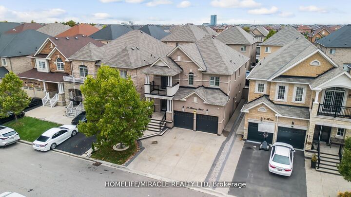 Property Photo: 10 Kenora Street ON L6X 5N8