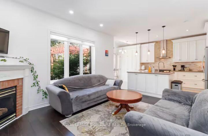 Property Photo:  83 Sundridge Street Upper  ON L7A 1J7 