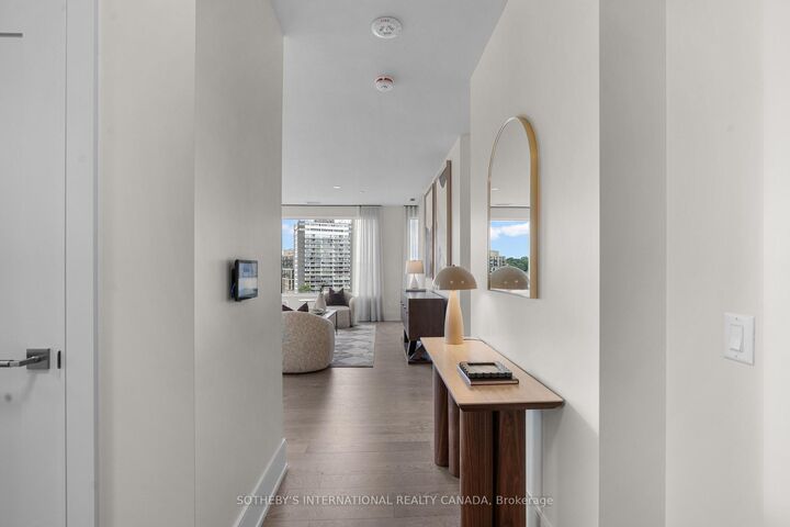 Property Photo: 259 The Kingsway N/A ON M9A 4B1