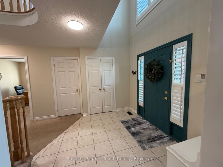 Property Photo: 384 Keller Drive ON L4R 0A7