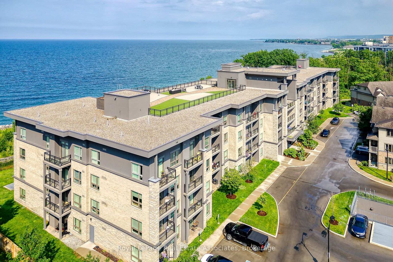 Property Photo: 35 Southshore Crescent 111 ON L8E 0J2