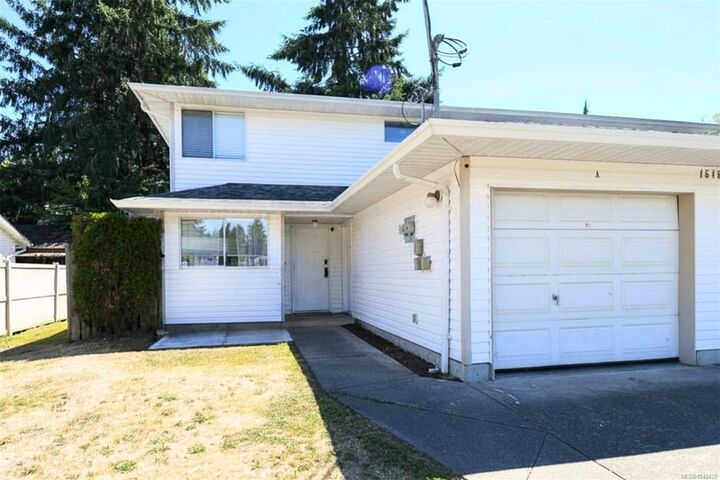 Property Photo:  1515 Osprey Pl #A  BC V9N 7Y1 
