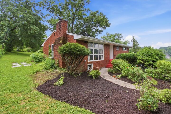 Property Photo:  116 Hidden Valley Road  PA 15317 