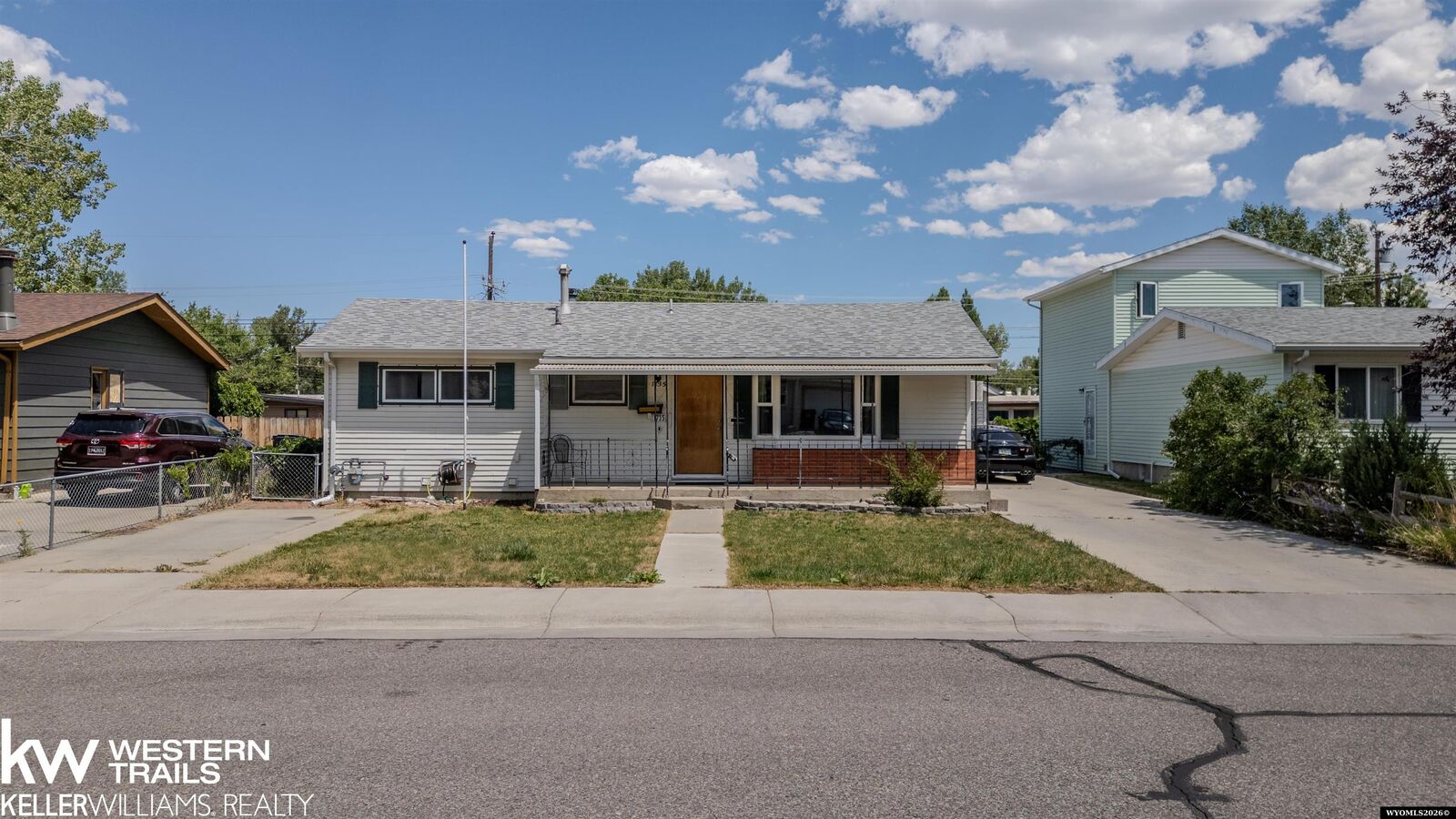 Property Photo:  1735 Laramie Avenue  WY 82604 