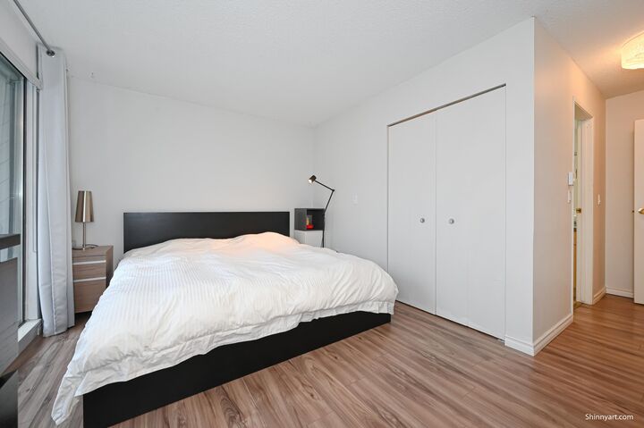 8820 Westminster Highway 12 — photo 1