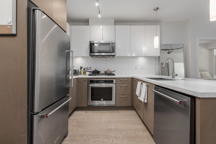 Property Photo: 28 E Royal Avenue 206 BC V3L 0B7