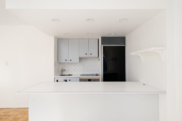 Property Photo:  1534 Harwood Street  BC V6G 1X9 