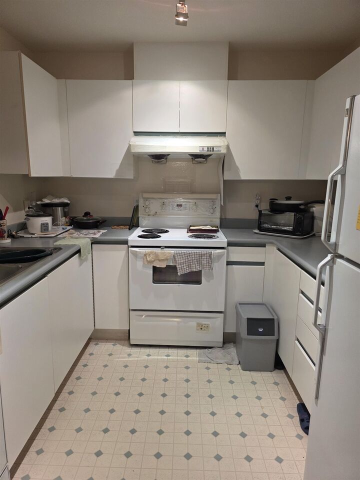 Property Photo: 8180 Jones Road 203 BC V6Y 3Z6
