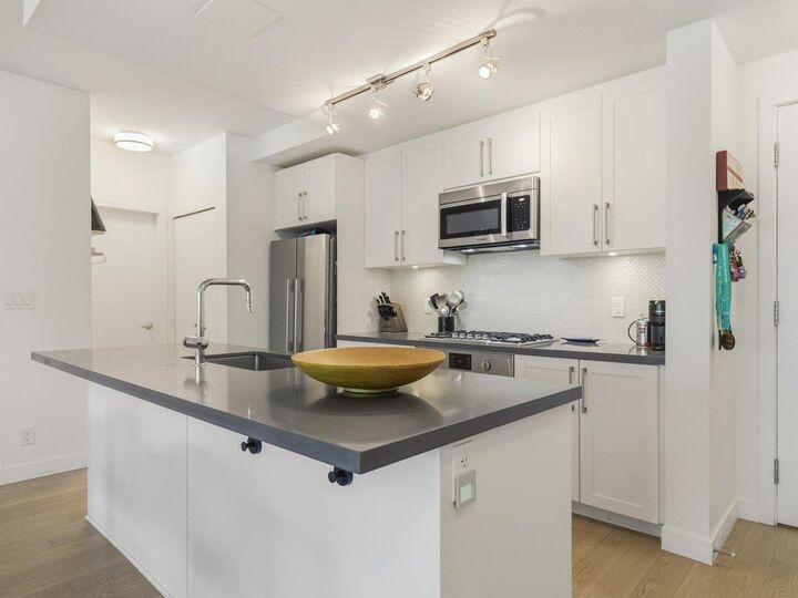 10177 River Drive 210 — photo 1
