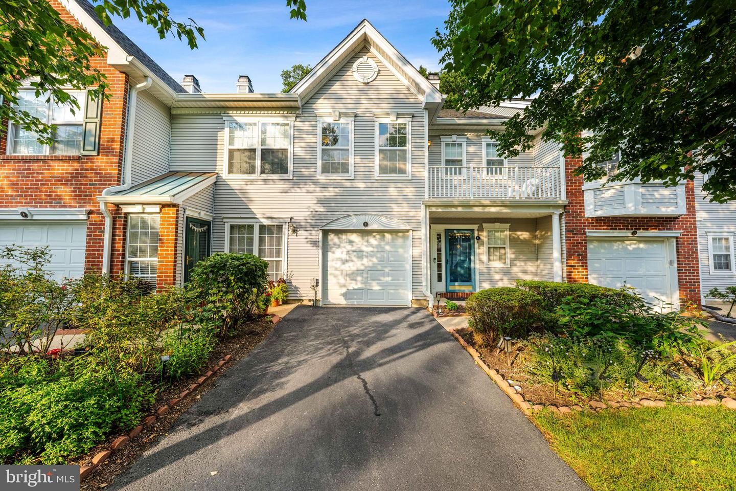 Property Photo: 8 Henry Court NJ 08536