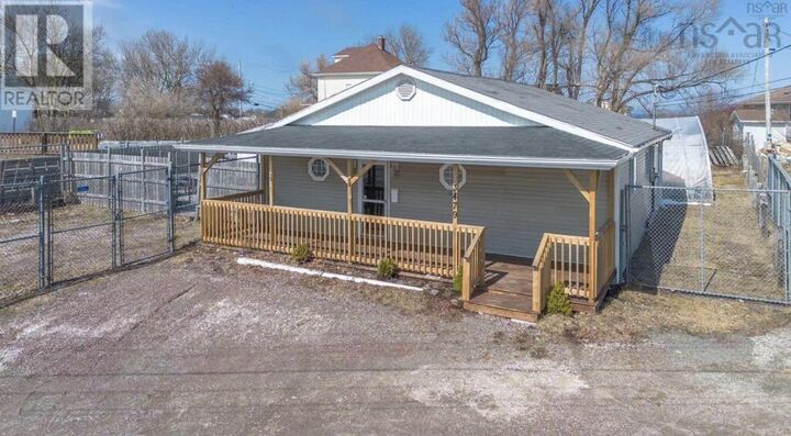 Property Photo:  3479 Plummer Avenue  NS B1H 1Z9 