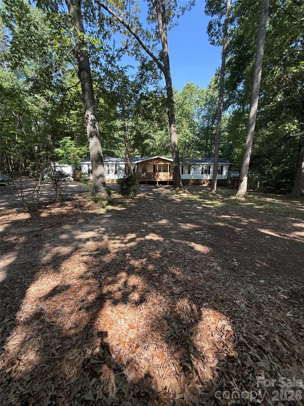 Property Photo: 4014 Eutaw Drive NC 28173