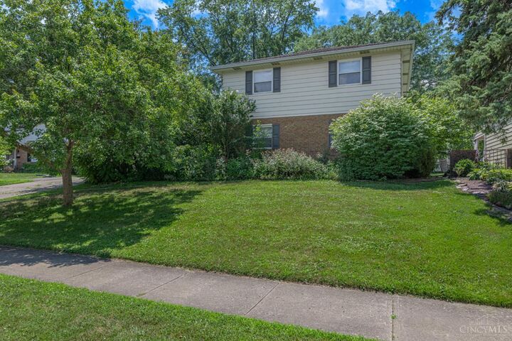 Property Photo:  851 Weybridge Drive  OH 45503 