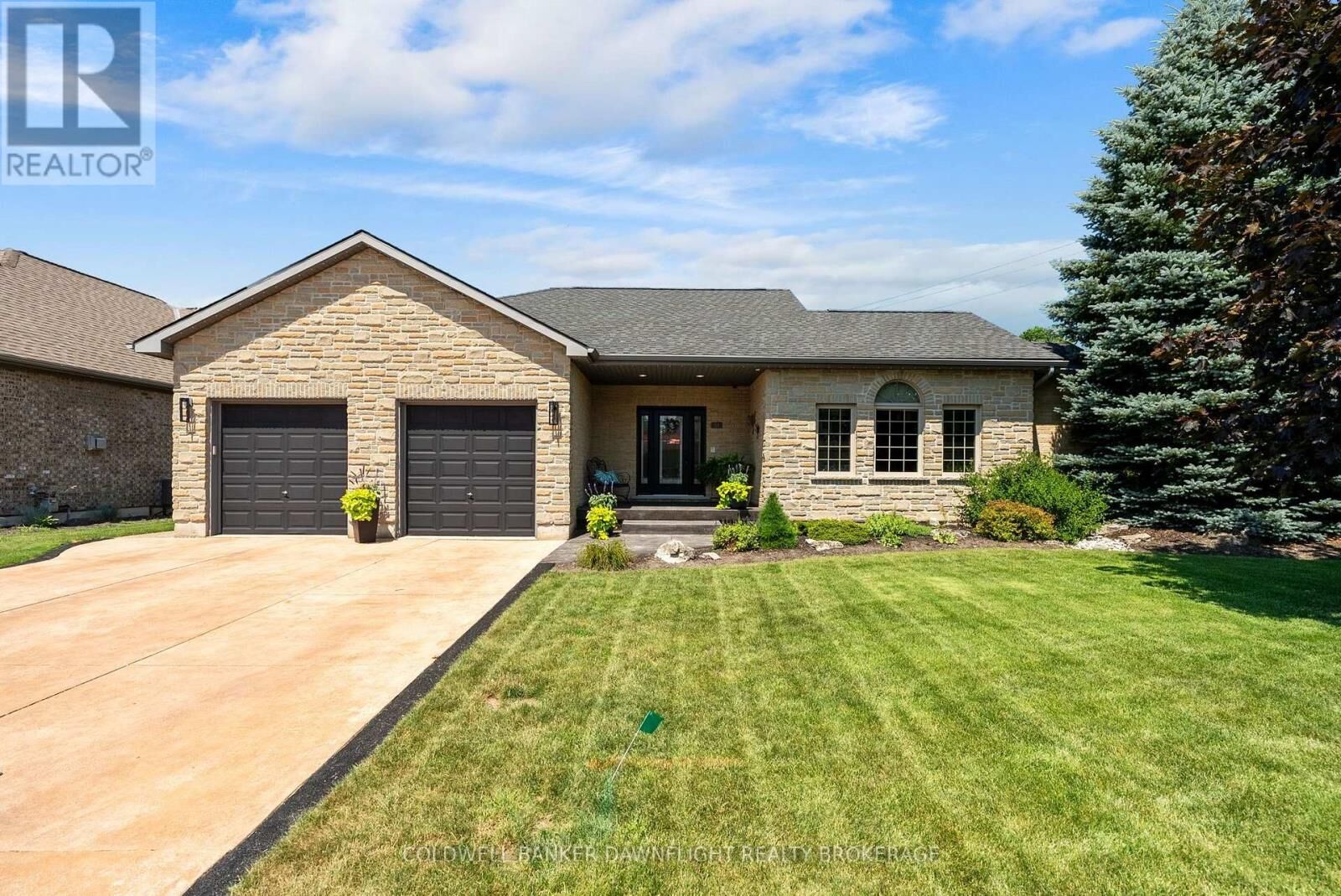 Property Photo: 51 Snider Crescent ON N0M 1S2
