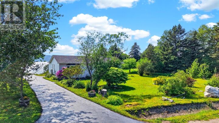 Property Photo:  806 Random Island Road  NL A5A 3A1 