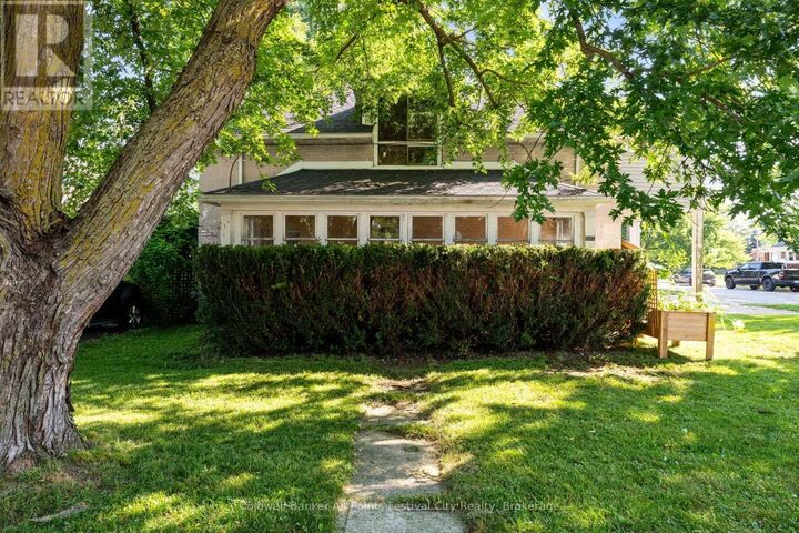 Property Photo: 167 Montreal Street ON N0K 1N0