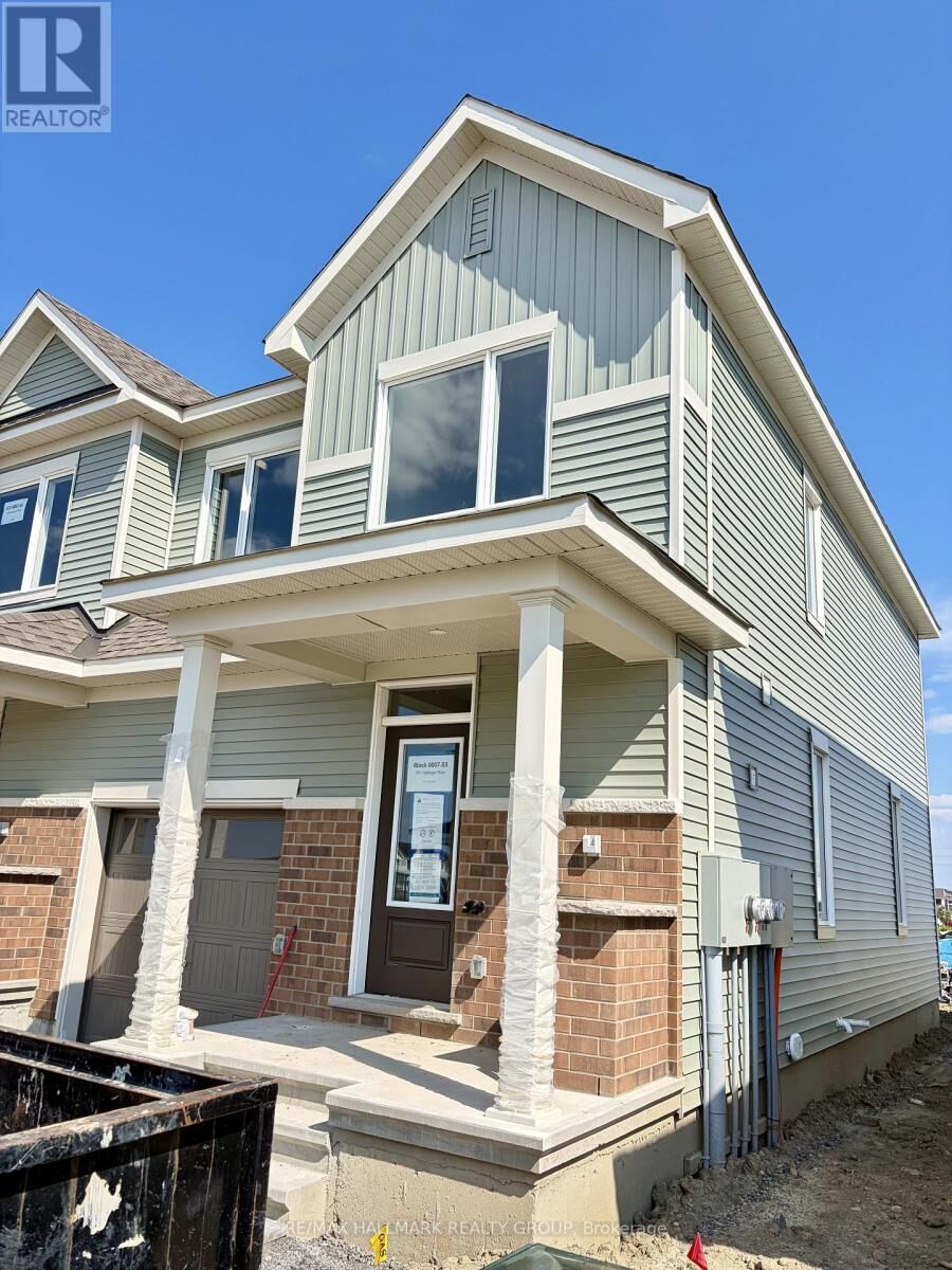 Property Photo:  751 Haflinger Row  ON K0A 2Z0 
