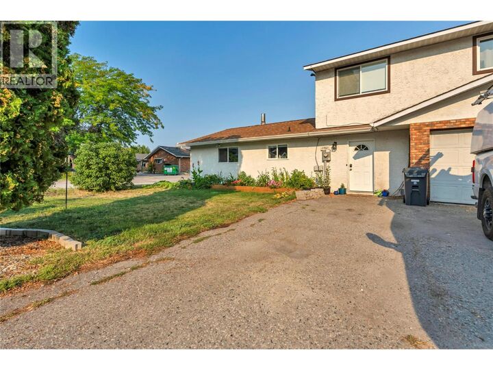 Property Photo: 11801 Sinclair Road 101 BC V0H 1Z8