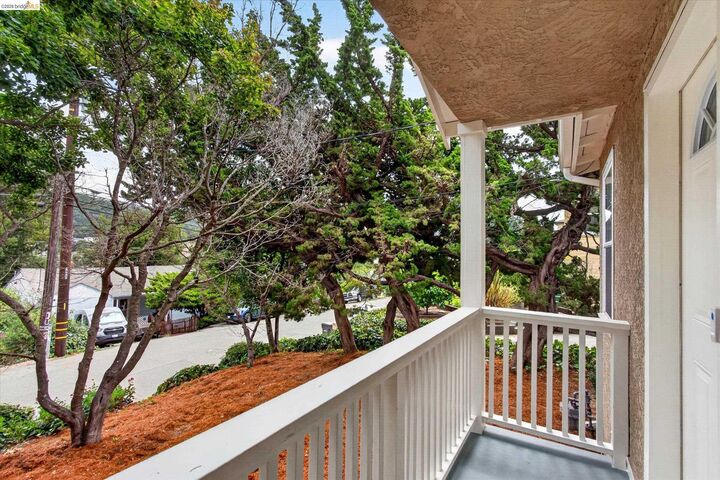 Property Photo:  7925 Greenly Dr  CA 94605 