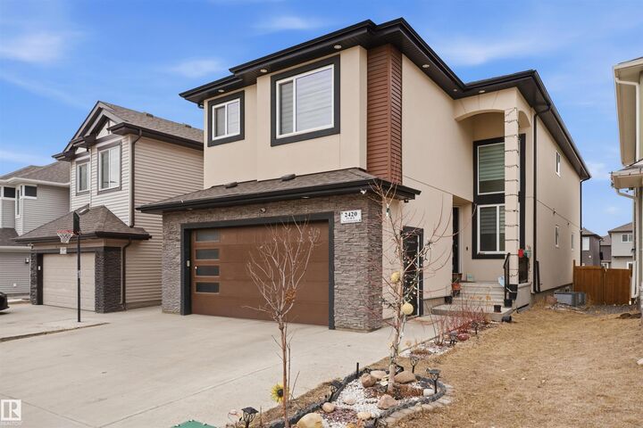 Property Photo:  2420 13 Avenue NW  AB T6T 2M7 